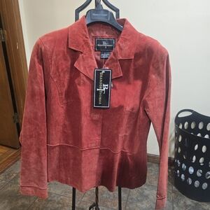 Women's Velvet Blazer in Rich Red